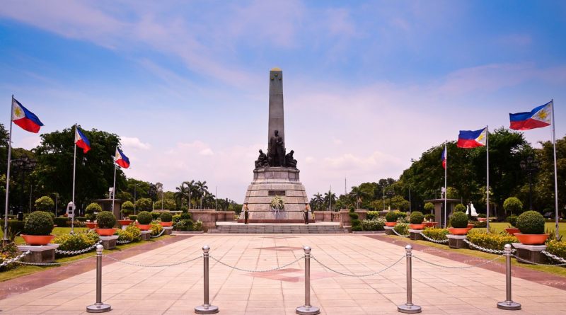 PHILIPPINEN MAGAZIN - NACHRICHTEN - FEUILETTON - Das Rizal Monument in Manila