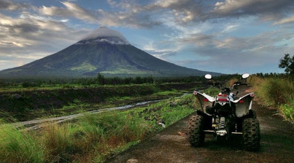 PHILIPPINEN MAGAZIN - TAGESTHEMA - Der Mayon Vulkan