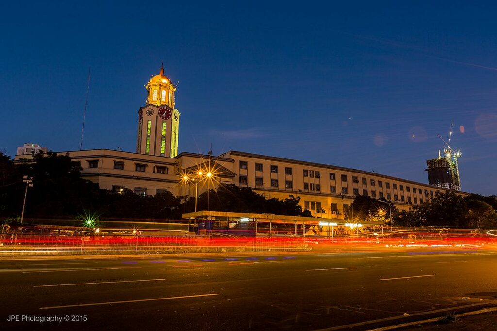 PHILIPPINEN MAGAZIN - TAGESTHEMA - Manila City Hall - Stadtverwatltung von Manila