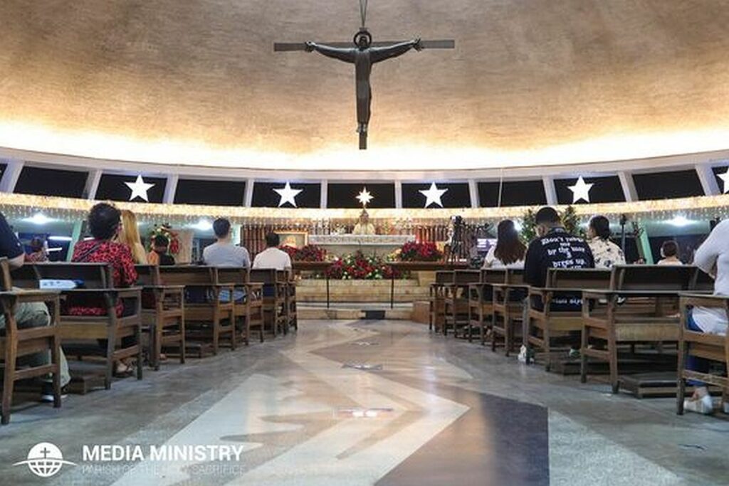 PHILIPPINEN MAGAZIN - TAGESTHEMA - UP Chapel - Parish of the Holy Sacrifice