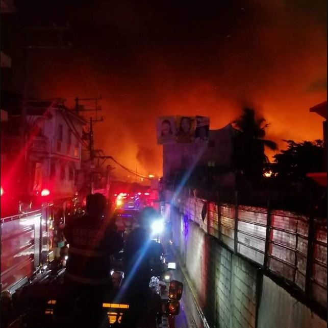 PHILIPPINEN MAGAZIN - NACHRICHTEN - Feuer im Wohngebiet Beseco ausgebrochen