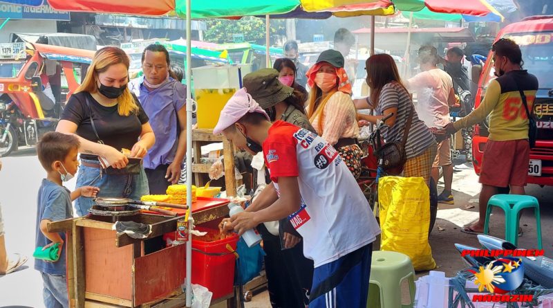 PHILIPPINEN MAGAZIN - FOTO DES TAGES - Mittags mitten auf der Straße - Streetfood