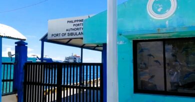PHILIPPINEN MAGAZIN - FOTO DES TAGES - Auf Erkundung der Visayas mit der Ankunft im Hafen von Sibulan
